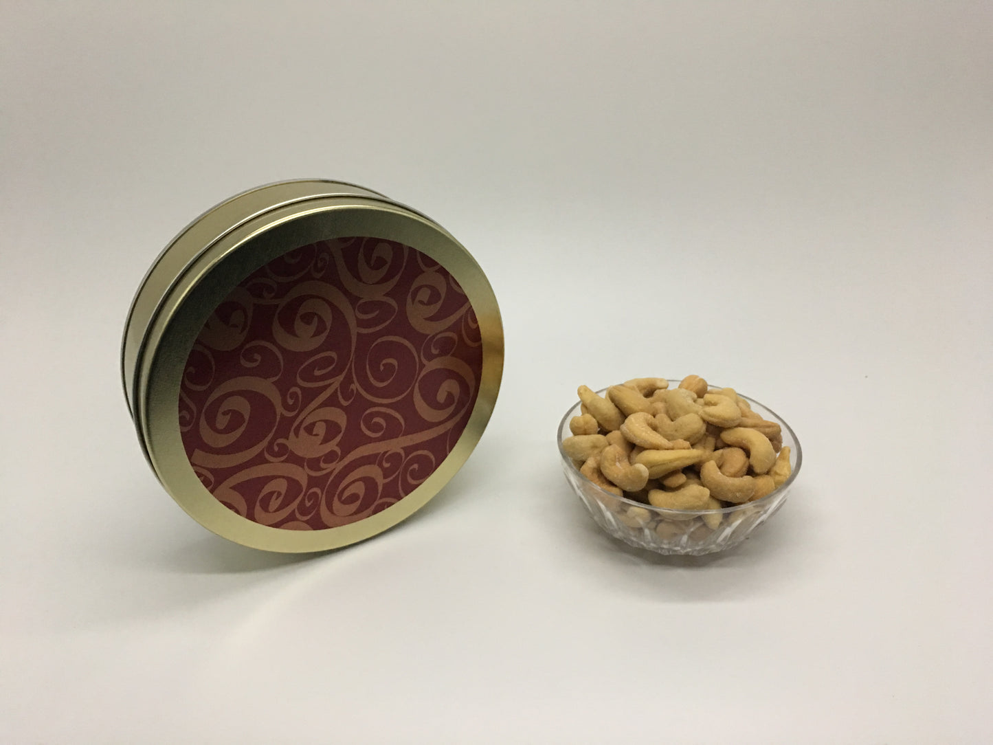 16 OZ. ROASTED SALTED CASHEW TIN