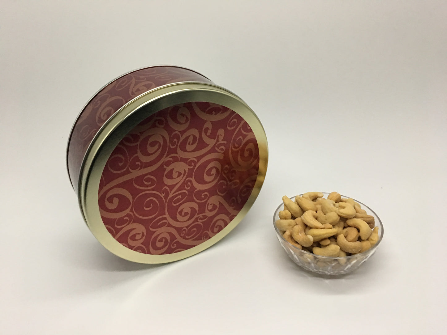 48 OZ. ROASTED SALTED CASHEW TIN