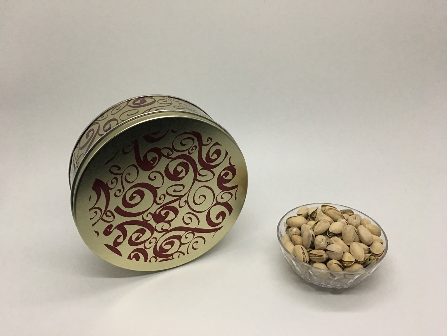 26 oz ROASTED SALTED PISTACHIO TIN